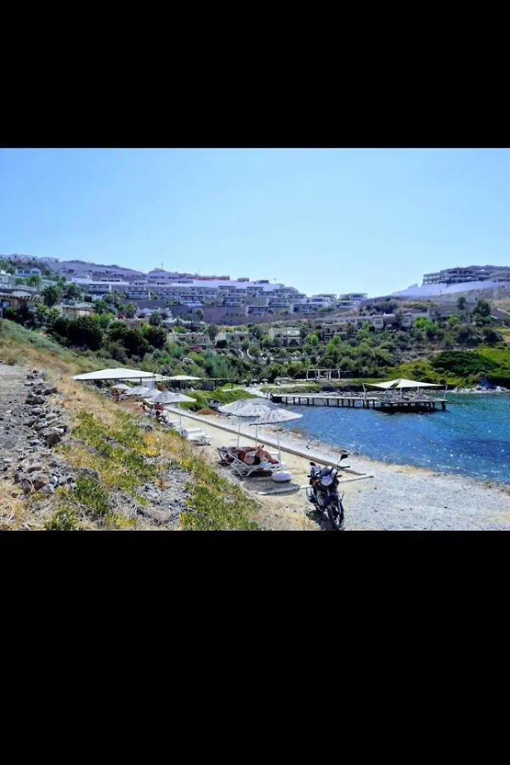 Yalikavakta Muhtesem Deniz Manzarali Bahceli Villa Bodrum Apartment